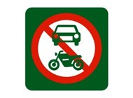 F1 · Motorkørsel forbudt · 10x10 cm.